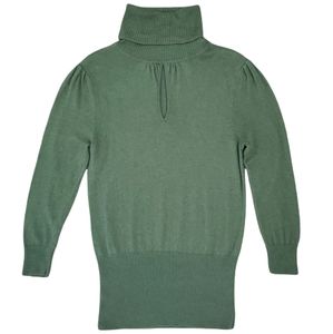 Vertical Design • 3/4 Sleeve Turtle Neck